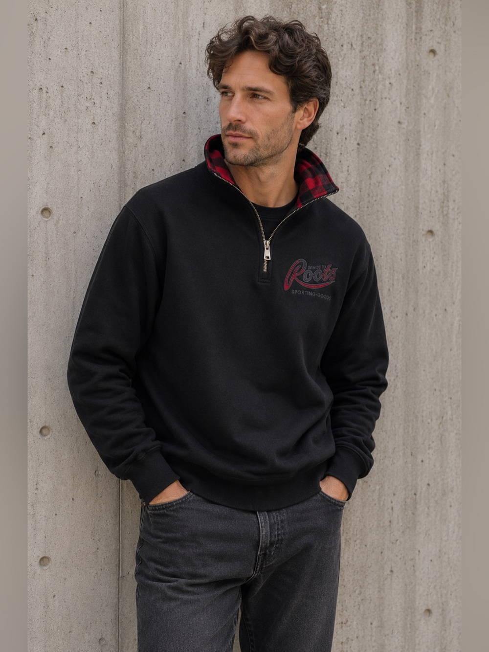 Roots Canada Men’s Black Quarter Zip Pullover Red Plaid Mock Neck Sweatshirt